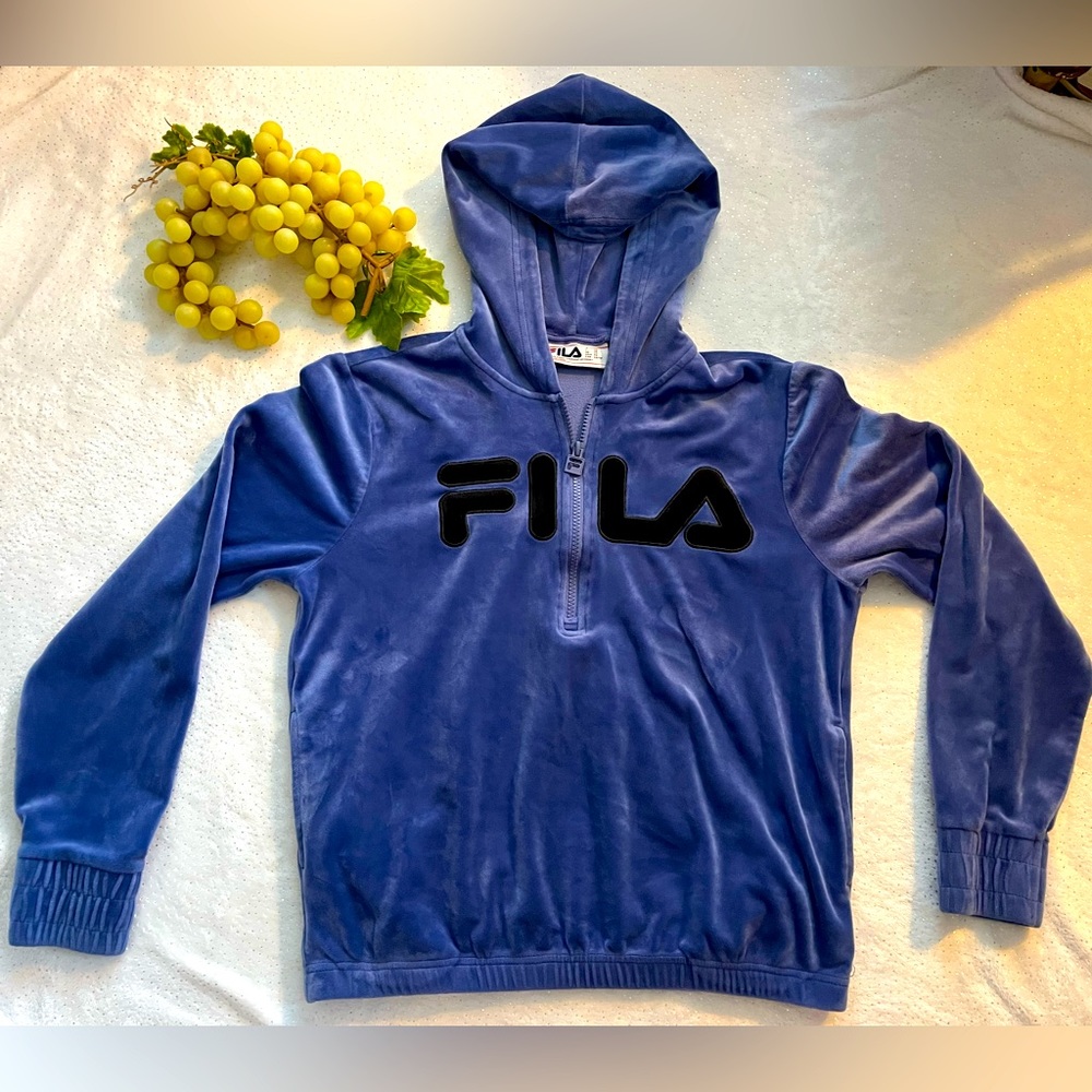 FILA Blue velvet feeling sweater with hood and two pockets, Size XS